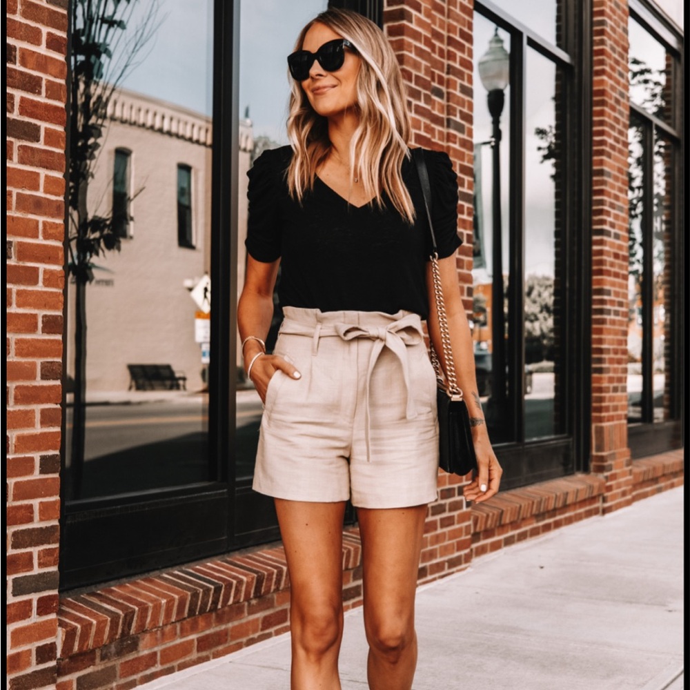 Coffee Paperbag Waist Shorts - Express